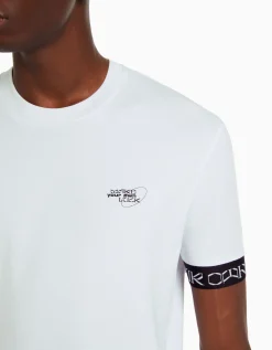 HOMME BERSHKA Tee-shirts*T-shirt manches courtes muscle fit frises