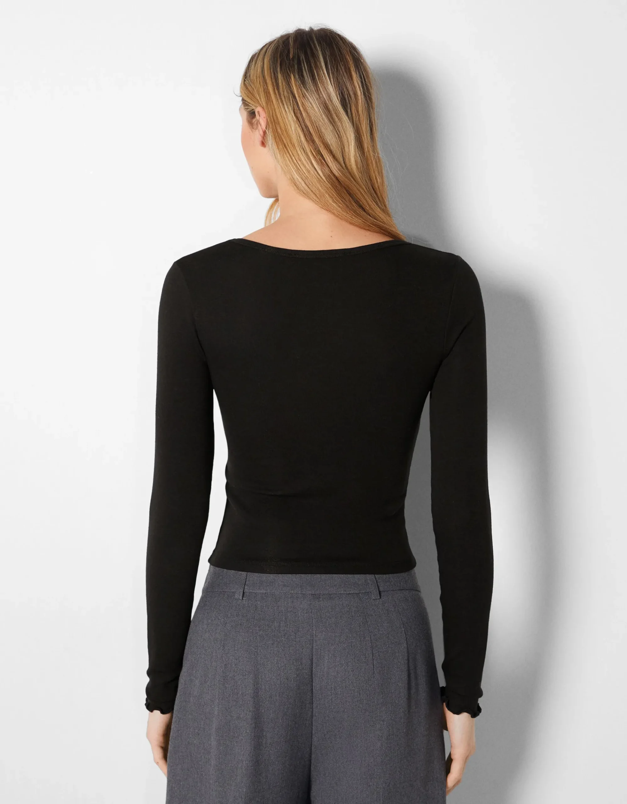 FEMME BERSHKA Tee-shirts*T-shirt manches longues col V froncé