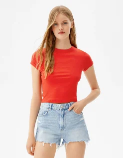 FEMME BERSHKA Tee-shirts*T-shirt moulant manches courtes