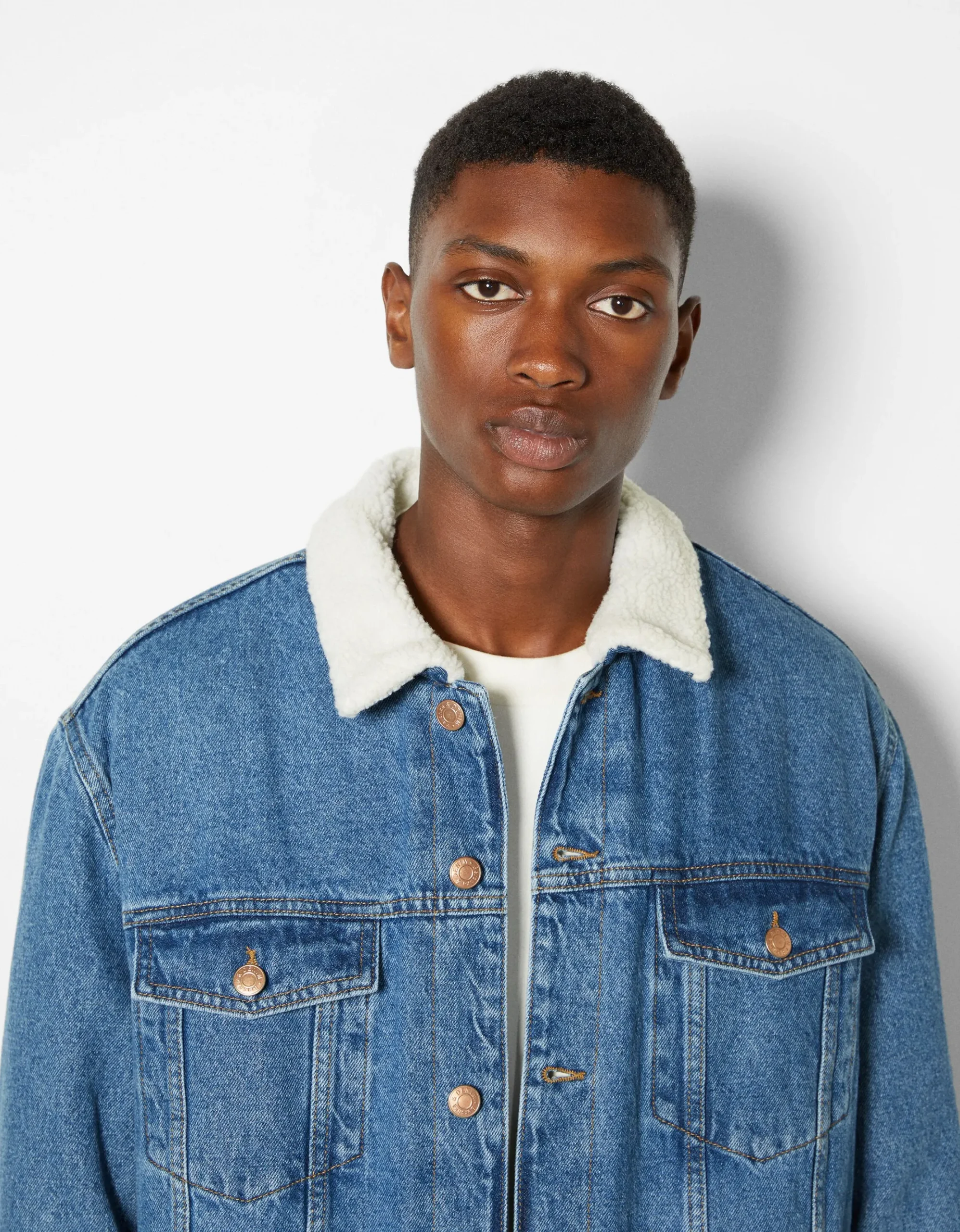 HOMME BERSHKA Blousons et manteaux*Veste en jean doublure polaire