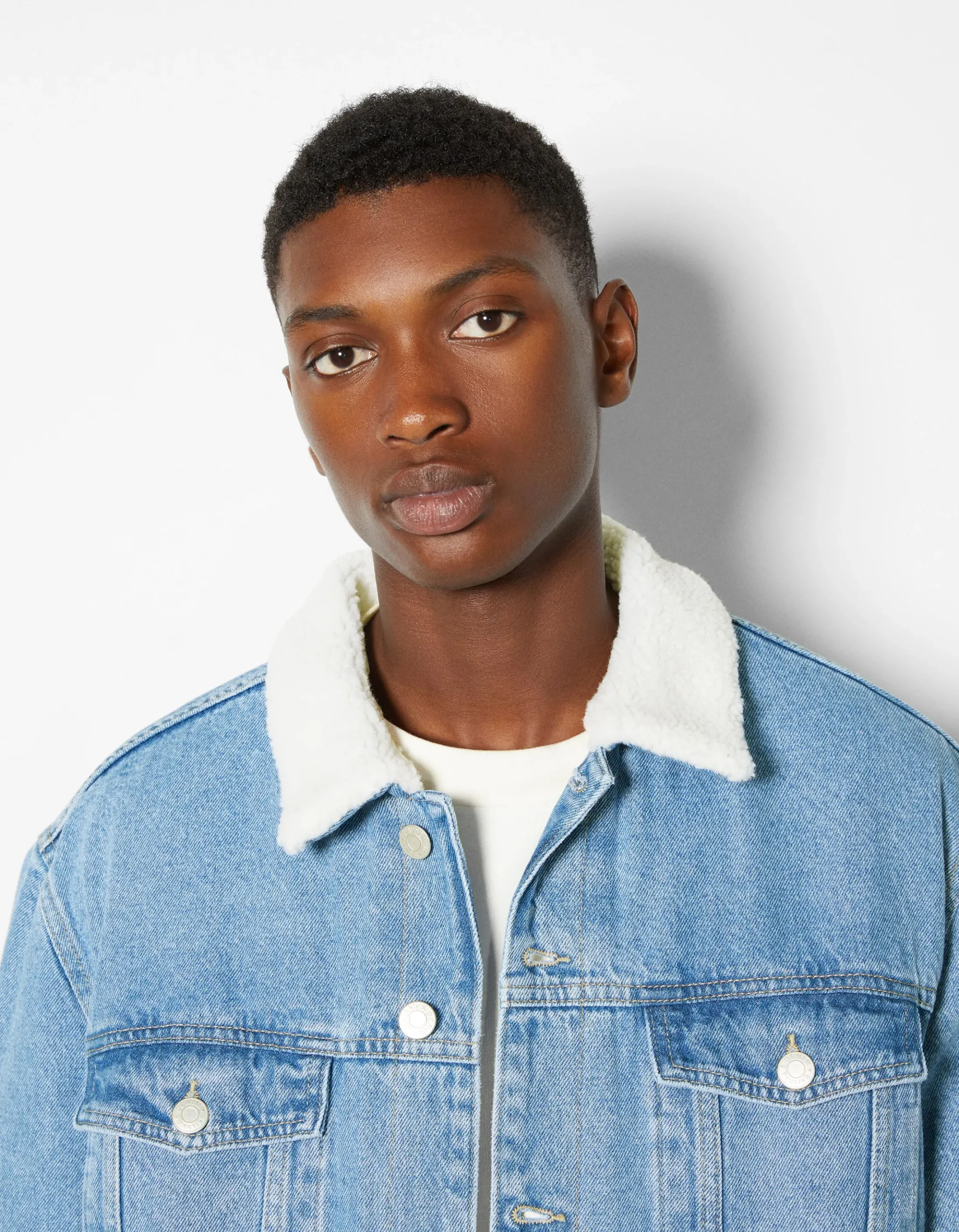 HOMME BERSHKA Blousons et manteaux*Veste en jean doublure polaire