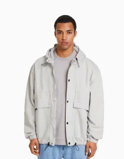 HOMME BERSHKA Blousons et manteaux*Veste en jean parachute capuche